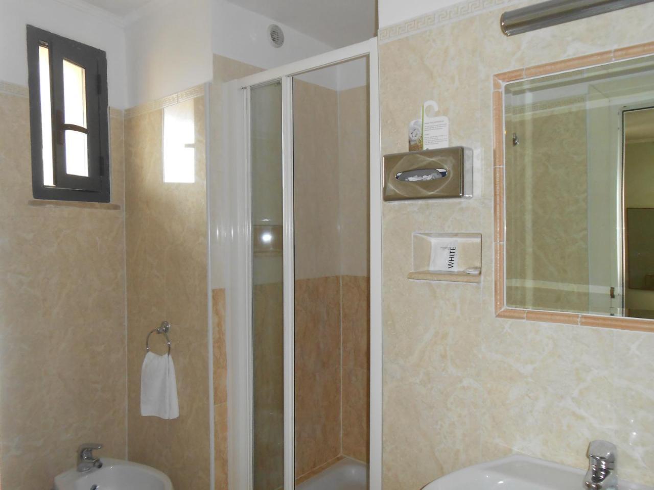 Hotel Riviera Fiumicino Rum bild